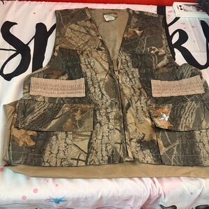 Mens Hunting Vest Multi‑Pocket (Real Tree Hardwood) Vest Sz M Nwot